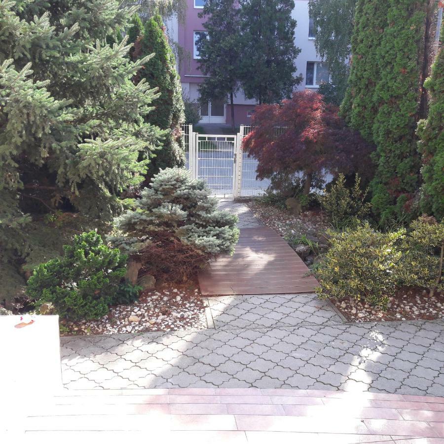 Villa Kysucka Senec Esterno foto