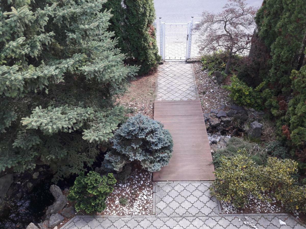 Villa Kysucka Senec Esterno foto